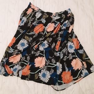 🧵3 for $15🧵ELOQUII Floral Button Skirt Pockets